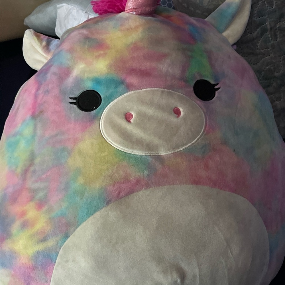 Esmeralda Squishmallow